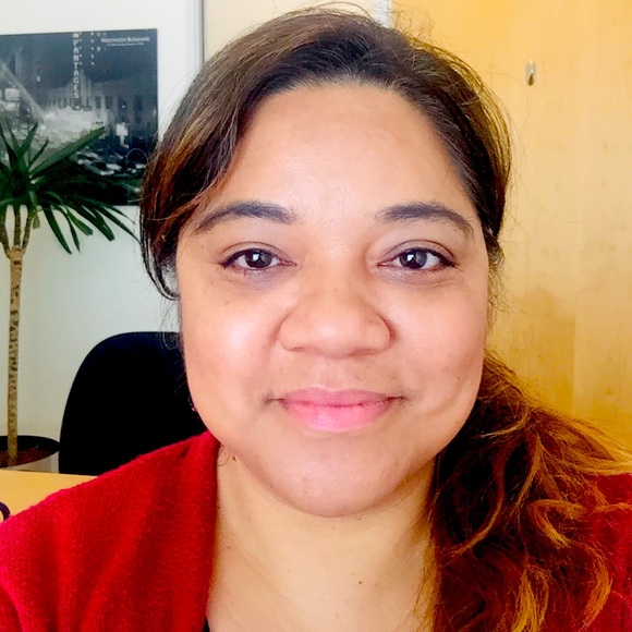 Meet your Posher, Carmen - Picture 1 of 4